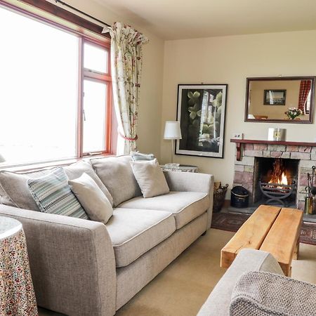 Courtyard Cottage Duns Εξωτερικό φωτογραφία