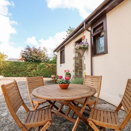 Courtyard Cottage Duns Εξωτερικό φωτογραφία